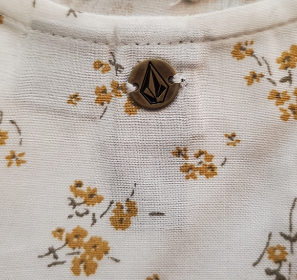 Volcom Read The Room Floral Dress🌸 - Picture 10 of 11